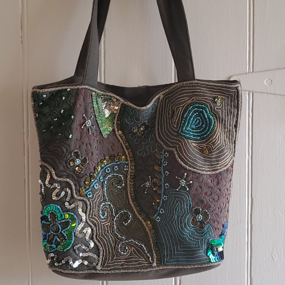 Per Una Embroidered Sequin Bag